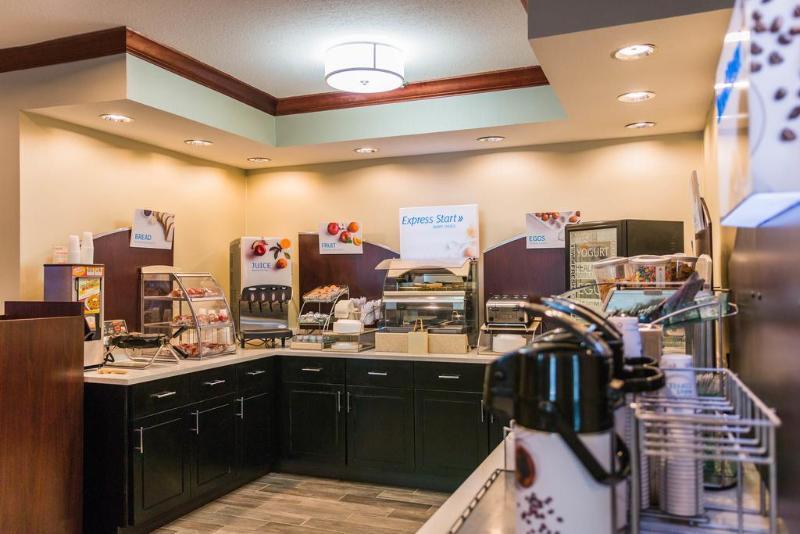 Holiday Inn Express Jackson By Ihg Zewnętrze zdjęcie
